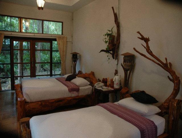 קנצ'נבורי Momchailai Forest Retreat מראה חיצוני תמונה